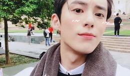 王鹤棣现实朋友爆料视频,幕后趣事多，明星生活不简单