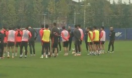 爆料中国足球队视频,汗水铸就辉煌