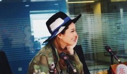 阿沁爆料新歌视频大全播放,全网播放量飙升