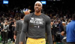 湖人球员爆料视频最新版,球员最新动态揭秘，揭秘球队内部矛盾与冲突！”